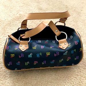 Like new knock off D&B Bb initial clutch/purse